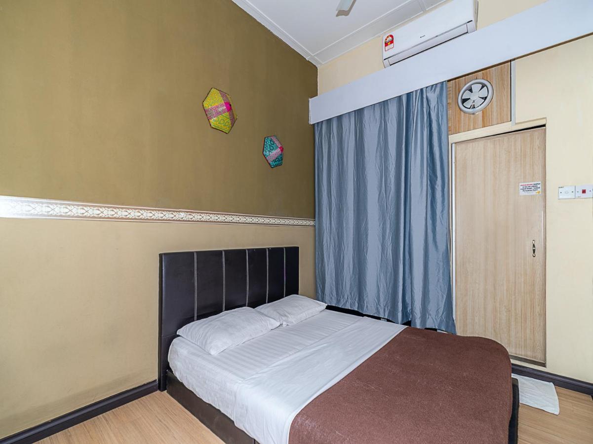 Spot On 90042 One Plaza Eco Hotel クニンガウ エクステリア 写真